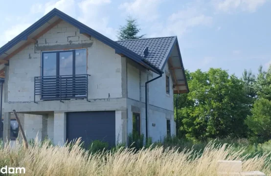 Dom rodzinny wolnostojący