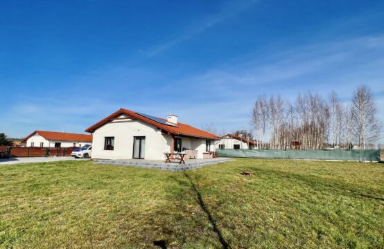 Dom wolnostojący, parterowy 150m2, 9 km od Grójca